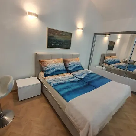 Апартаменты Monar Exclusive Center Free Parking In Garage