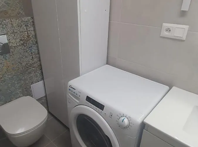 Monar Exclusive Center Free Parking In Garage Kassa